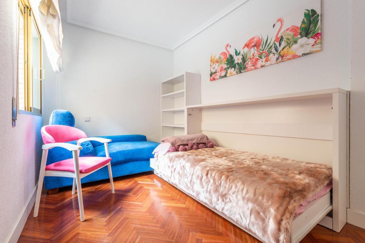Bonita Habitacion Con Balcon Villaviciosa de Odón エクステリア 写真