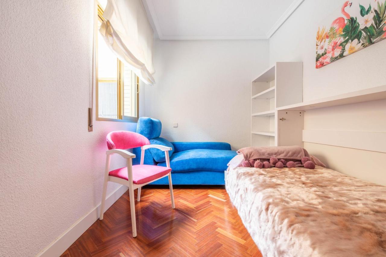 Bonita Habitacion Con Balcon Villaviciosa de Odón エクステリア 写真