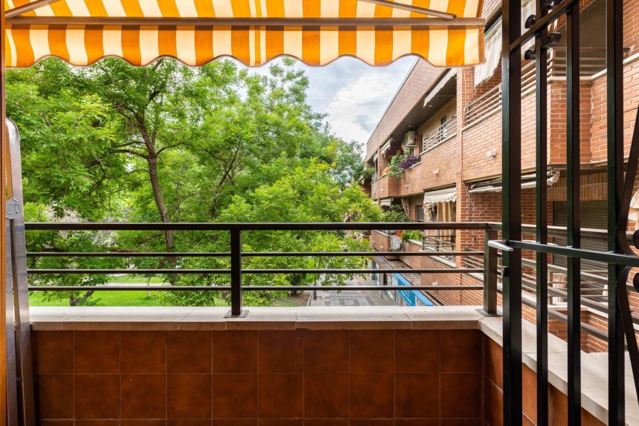 Bonita Habitacion Con Balcon Villaviciosa de Odón エクステリア 写真