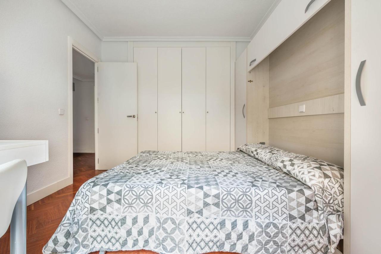 Bonita Habitacion Con Balcon Villaviciosa de Odón エクステリア 写真