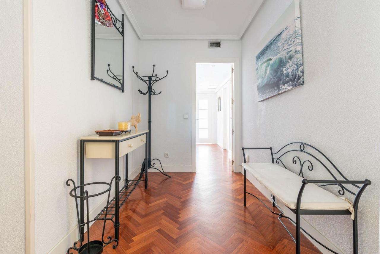 Bonita Habitacion Con Balcon Villaviciosa de Odón エクステリア 写真